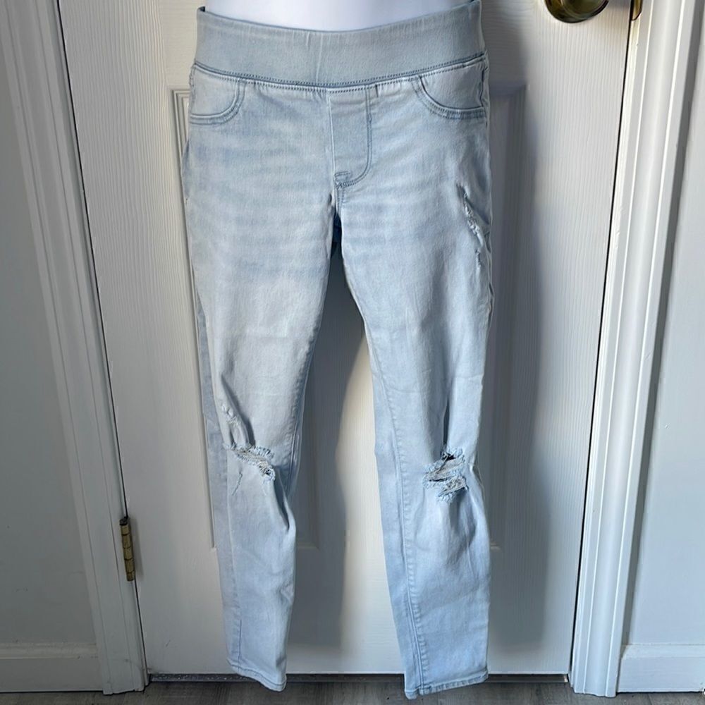 Stretchy jeans